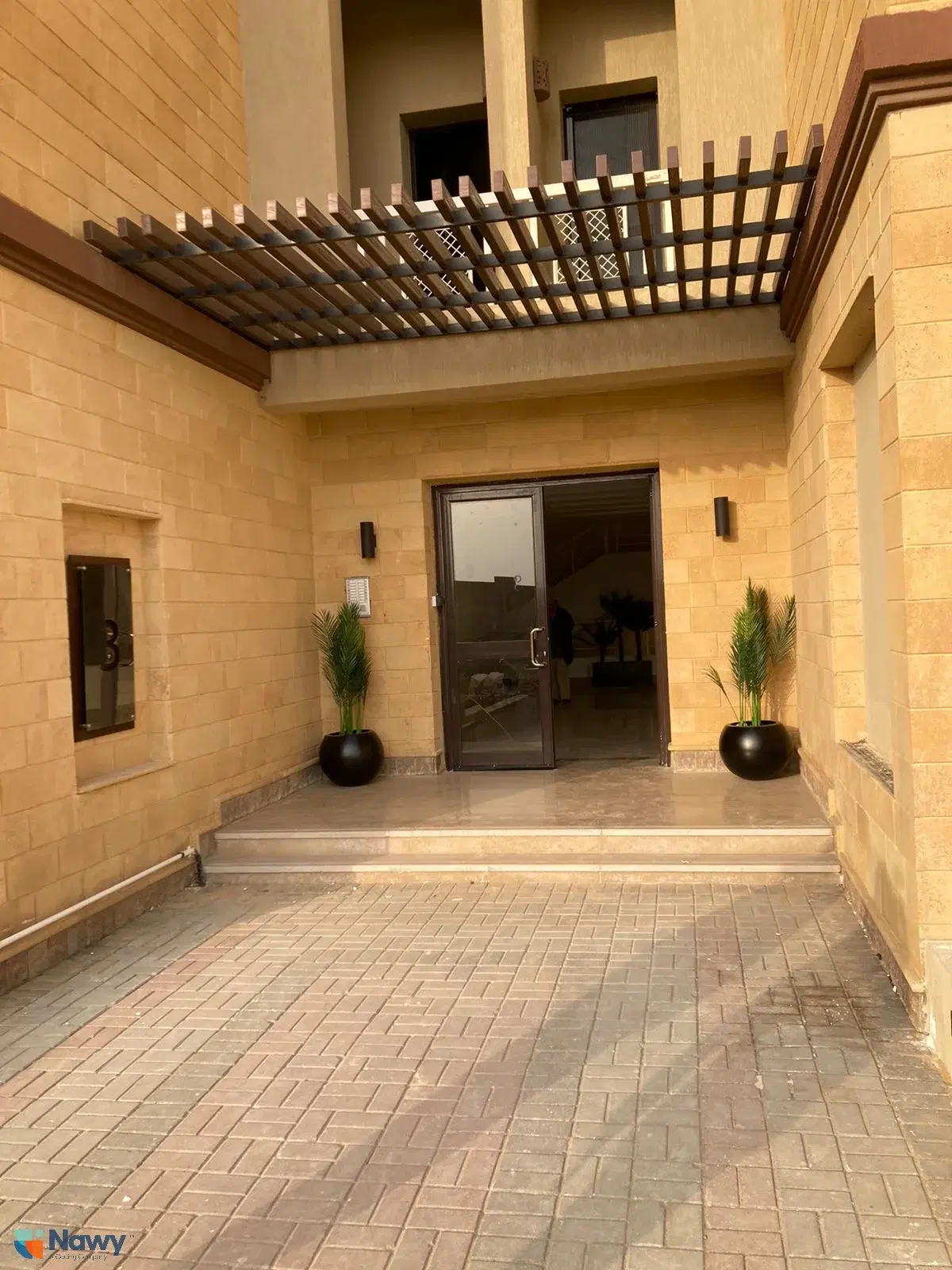 Green 5, Sheikh Zayed - 4-Bedroom Apartment for Sale