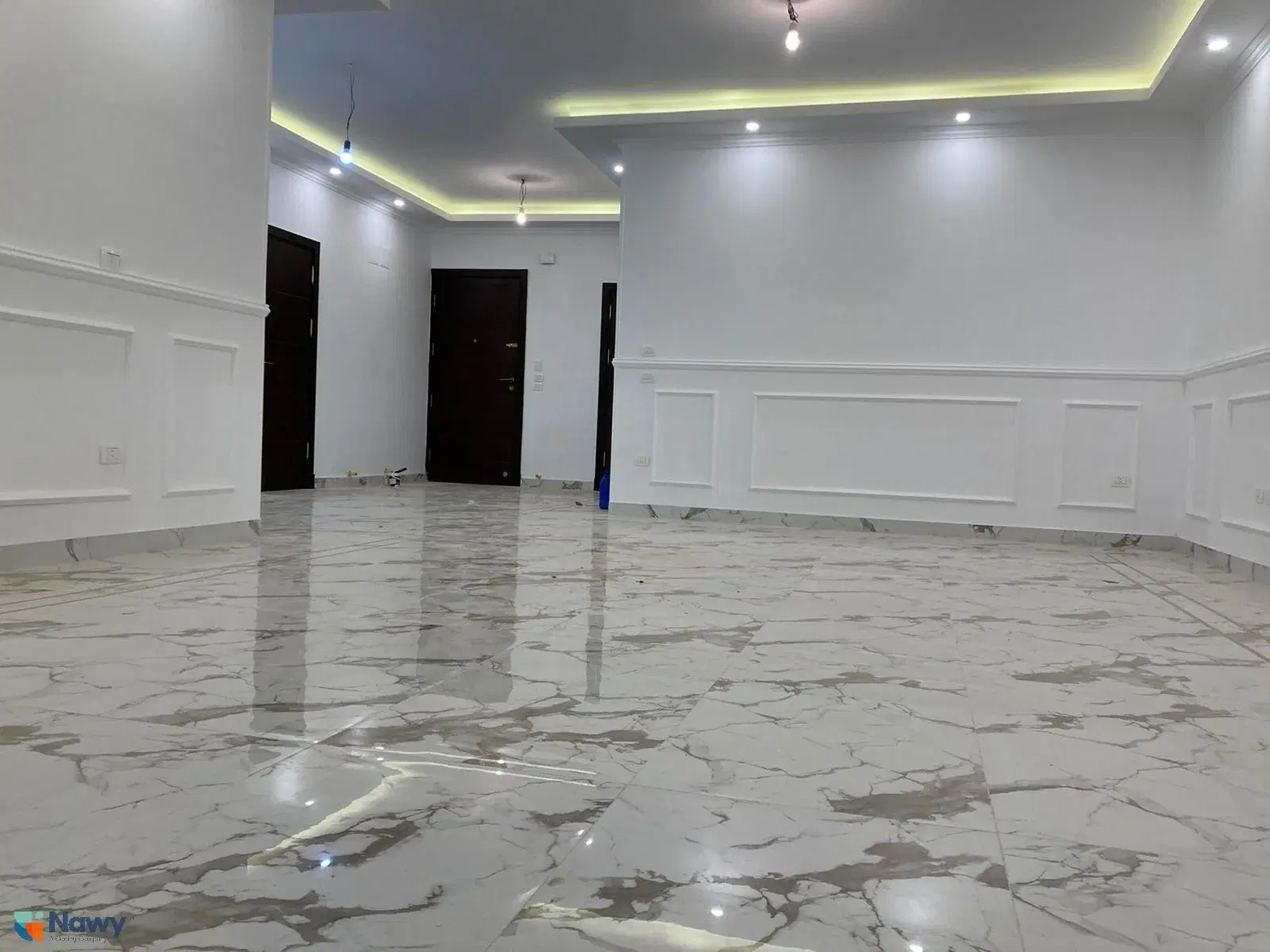 Green 5, Sheikh Zayed - 4-Bedroom Apartment for Sale