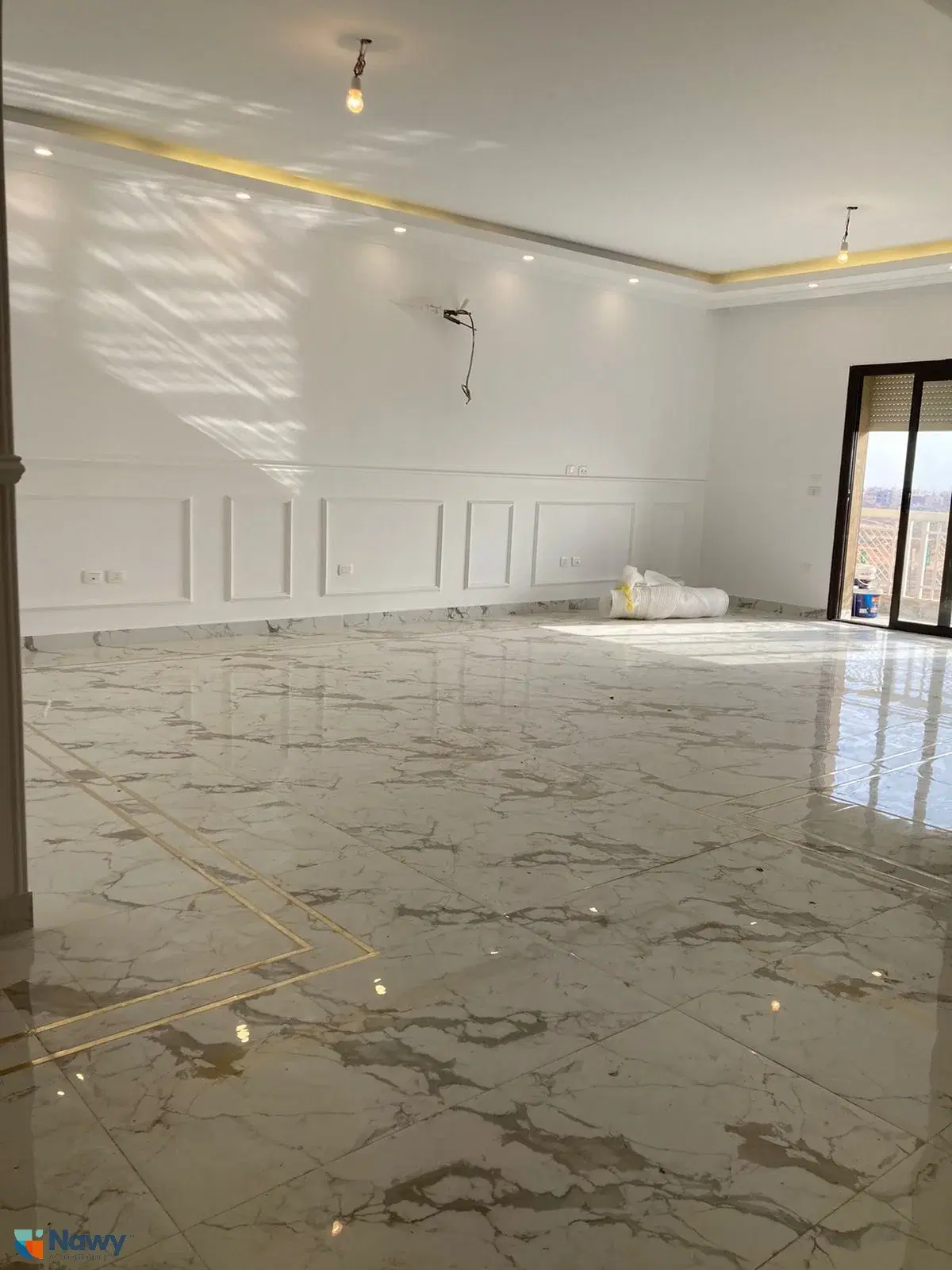 Green 5, Sheikh Zayed - 4-Bedroom Apartment for Sale