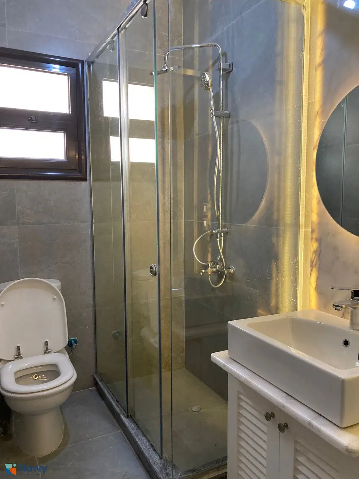 Green 5, Sheikh Zayed - 4-Bedroom Apartment for Sale