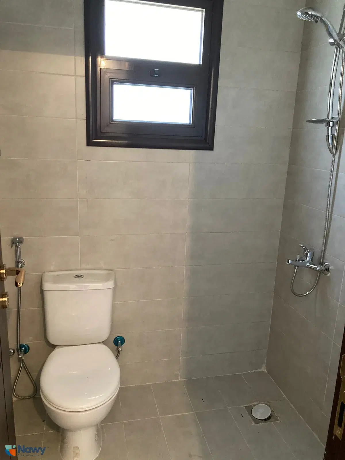 Green 5, Sheikh Zayed - 4-Bedroom Apartment for Sale