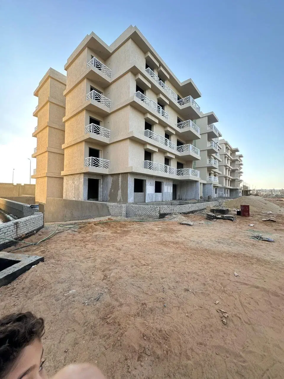 Luxurious Apartment for Sale in Green 6