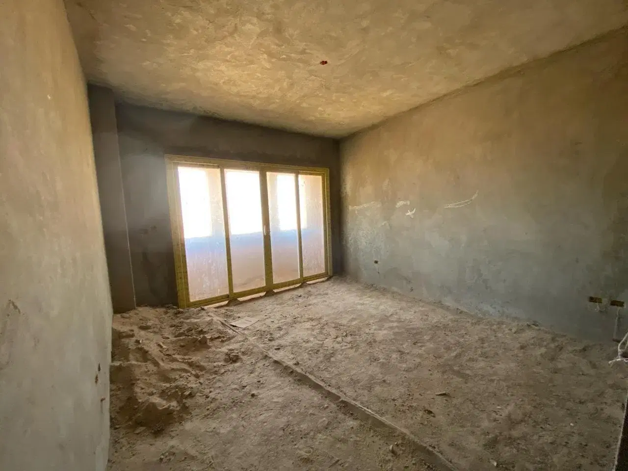 شقة مدهشة للبيع في كمبوند جرين سكوير