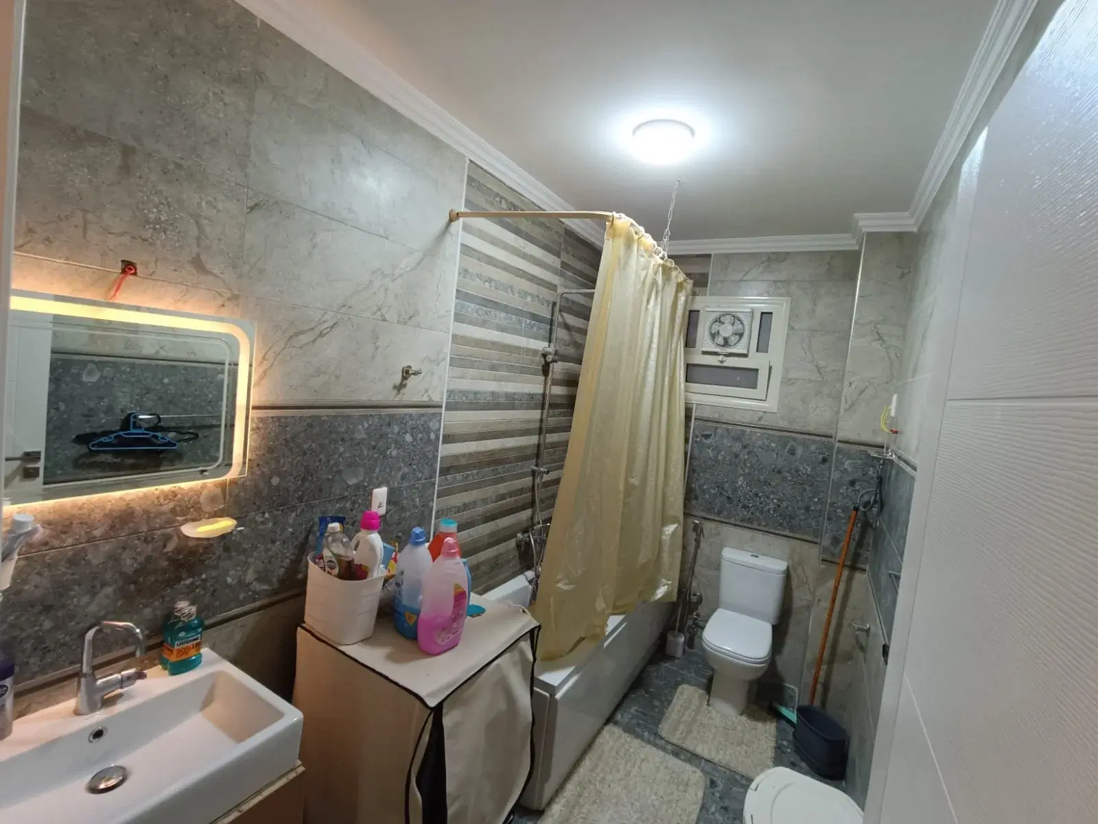 Luxurious Apartment for Sale in Green Yard, October