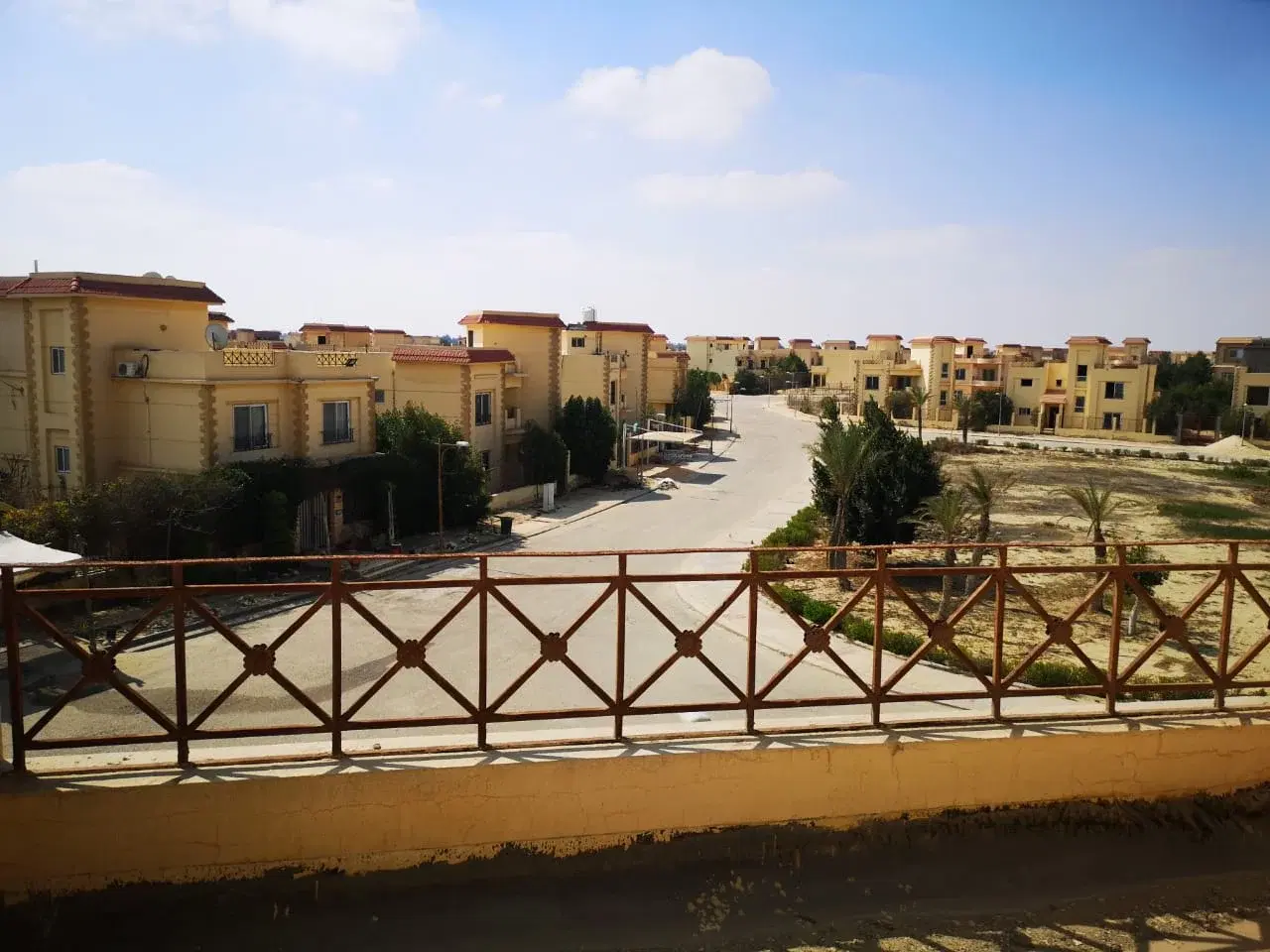 Luxurious Villa for Sale in Golf Solimania, October