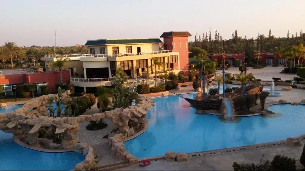 Stunning Villa for Sale in Golf Solimania