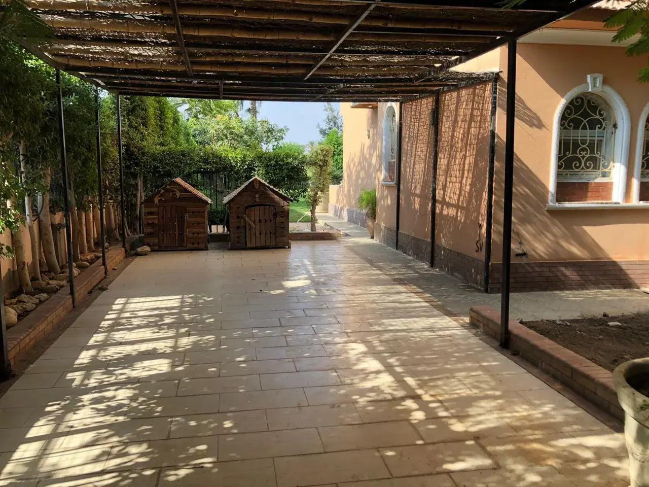 Luxurious Villa for Sale in Golf Solimania