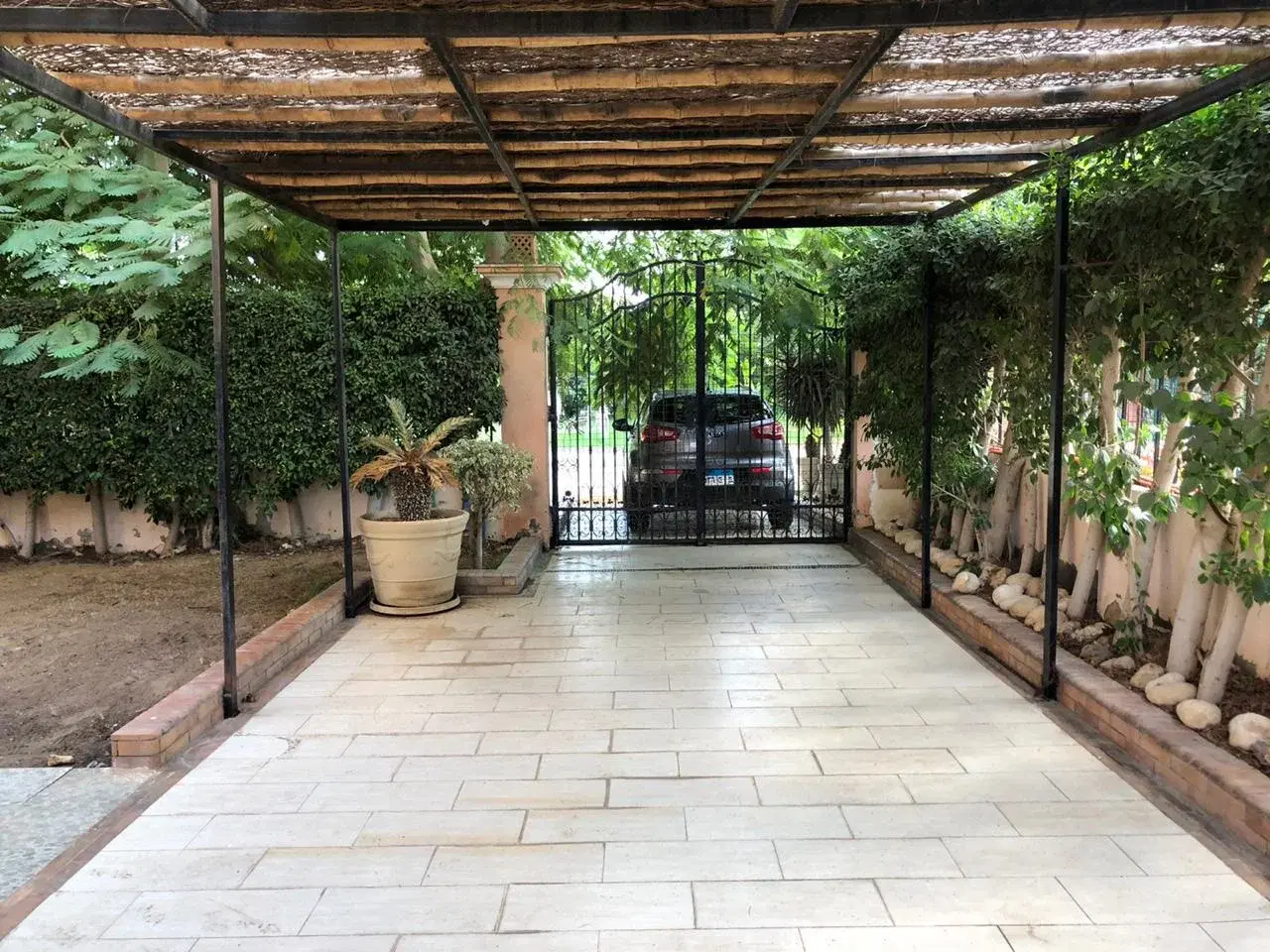 Luxurious Villa for Sale in Golf Solimania