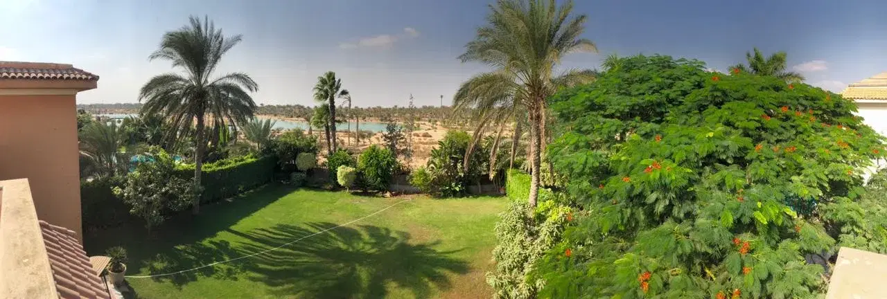 Luxurious Villa for Sale in Golf Solimania