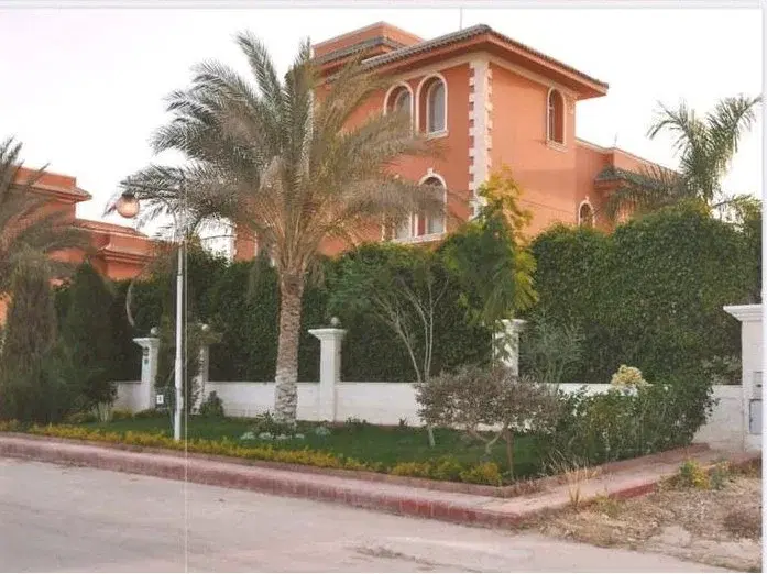 Luxury Villa for Sale in Golf Solimania - 4 Bedrooms by Misr Tourism Development Company