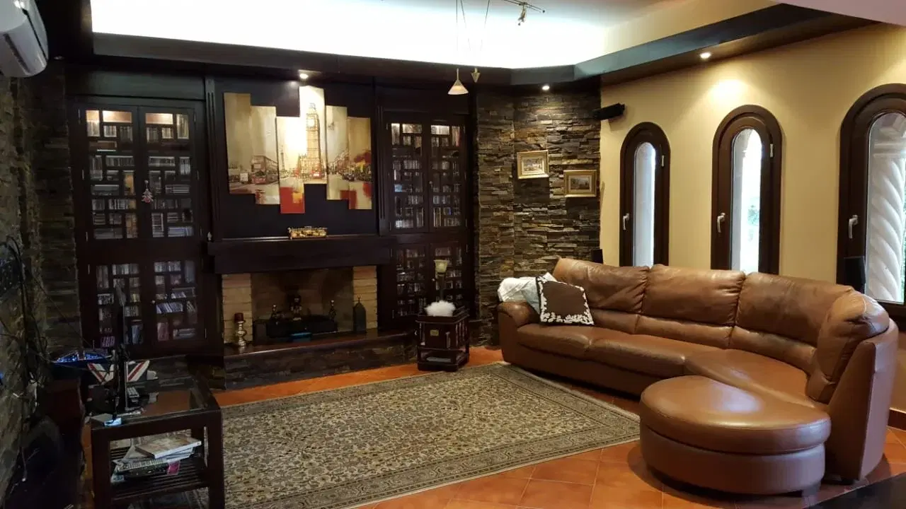 Luxurious Villa for Sale in Golf Solimania