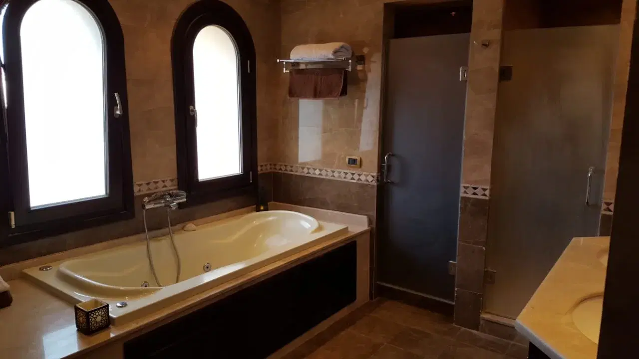 Luxurious Villa for Sale in Golf Solimania