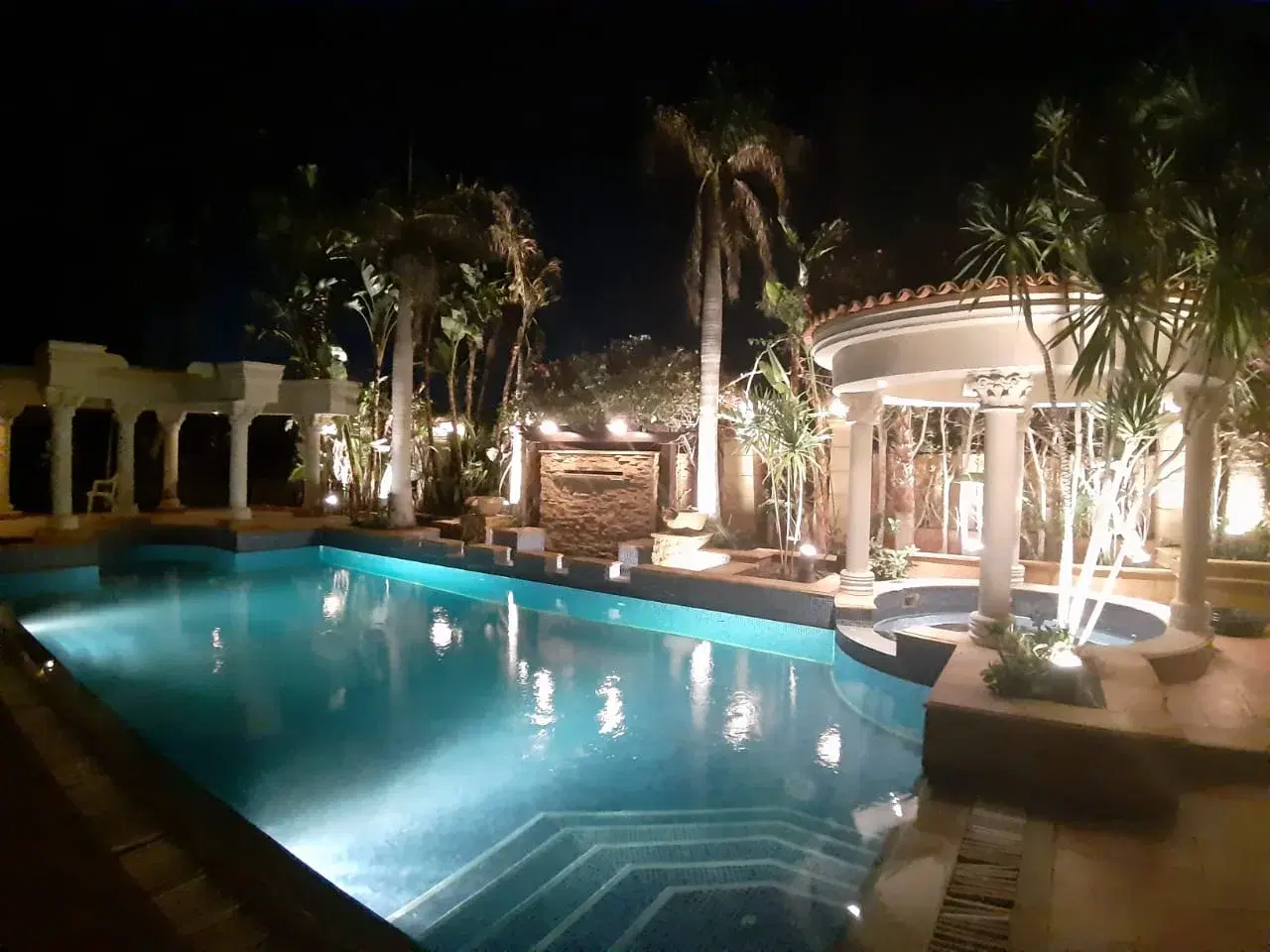 Luxurious Villa for Sale in Golf Solimania