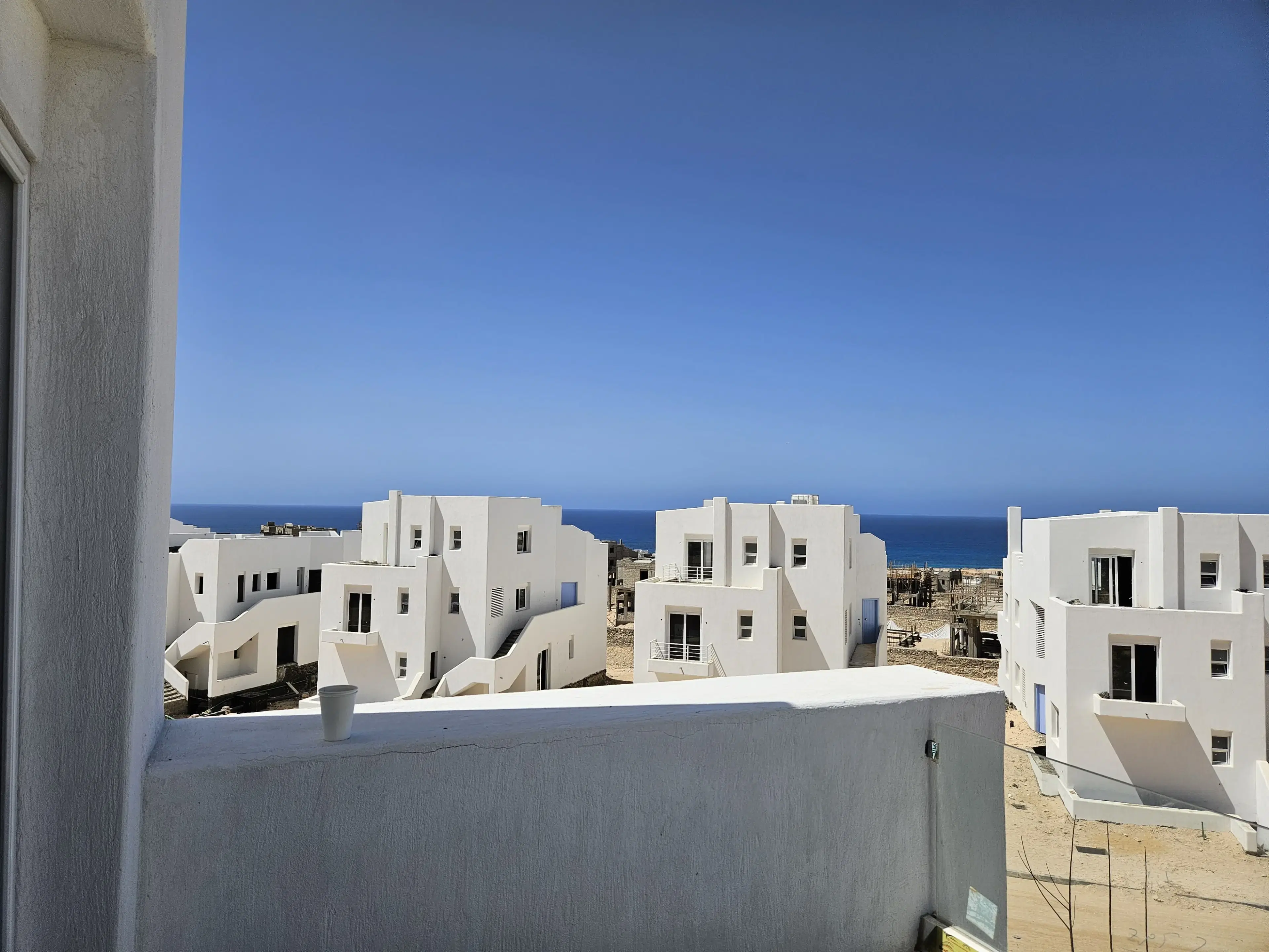 دوبلكس مدهش للبيع في جيفيرا، رأس الحكمة من شركة انرشيا مصر