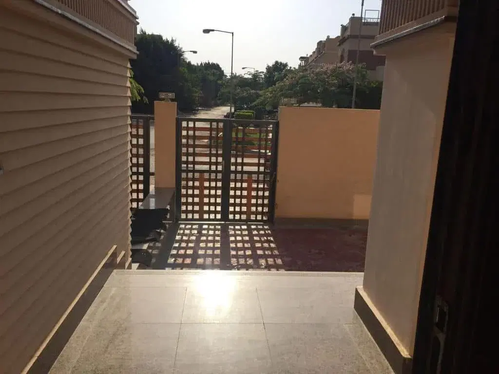 فيلا فاخرة للبيع في كمبوند دريم لاند