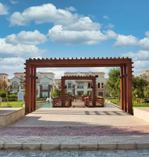 Stunning Villa for Sale in Divina Gardens
