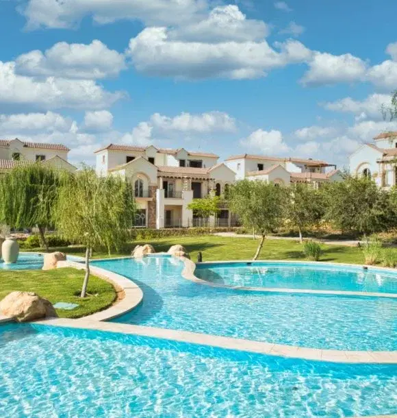 Stunning Villa for Sale in Divina Gardens