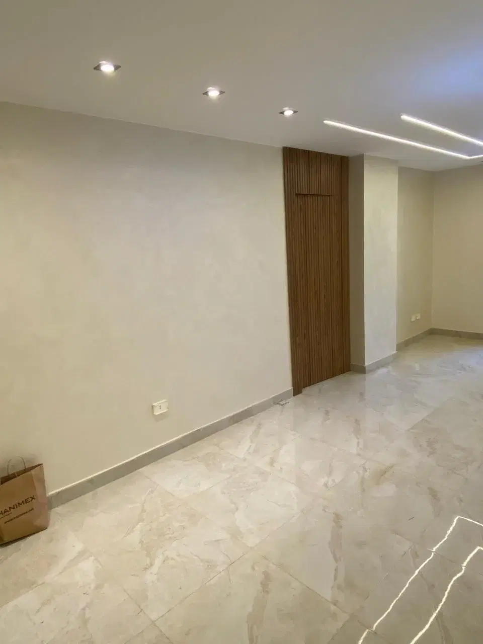 شقة فاخرة للبيع في كمبوند ذا سكوير