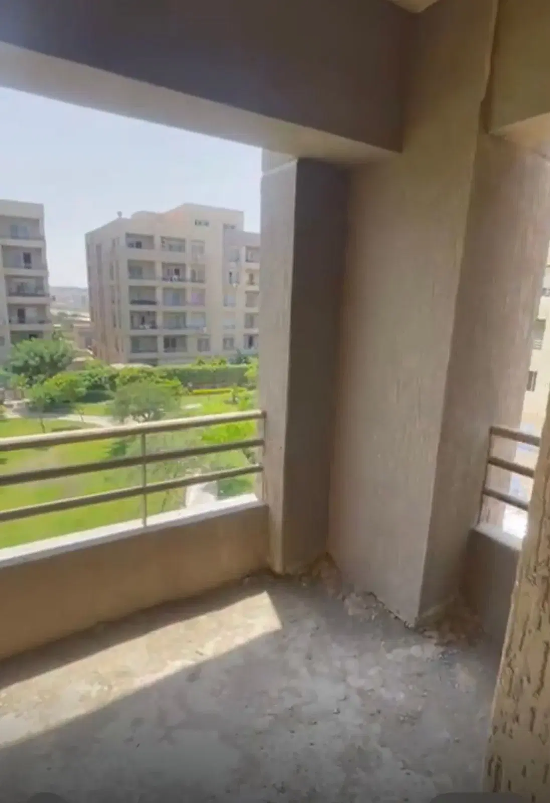 شقة للبيع في كمبوند ذا سكوير بالتجمع الخامس من الأهلي صبور