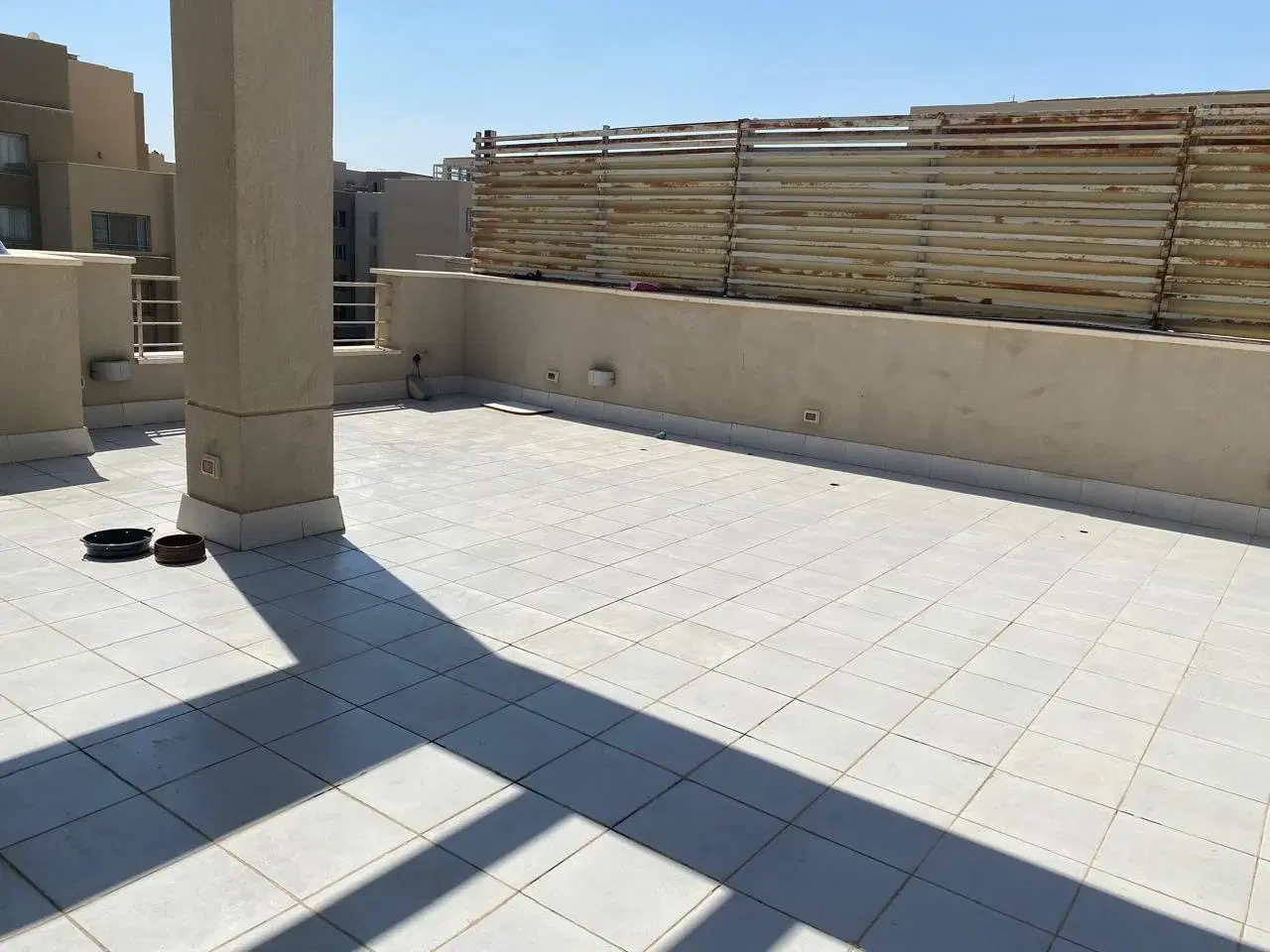 بنتهاوس للبيع في كمبوند ذا فيلدج جيت