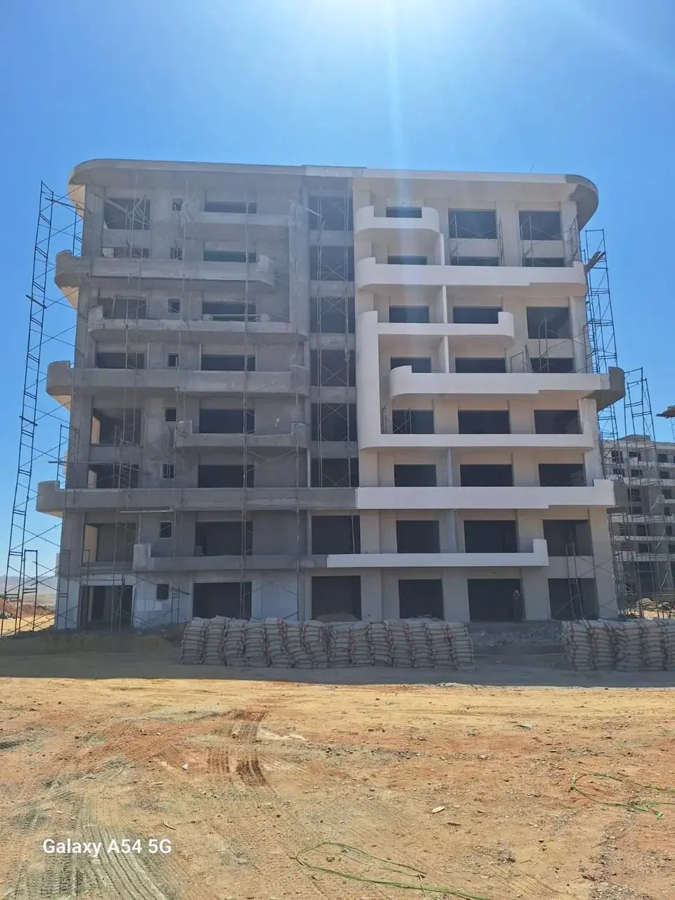 شقة رائعة للبيع في كمبوند ذا كيرف