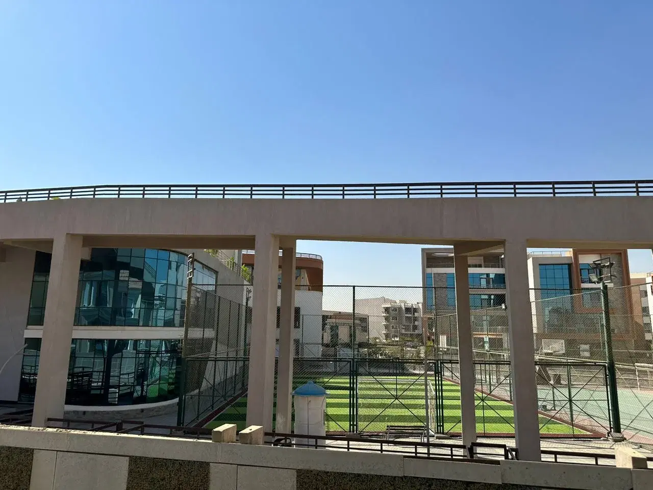 شقة رائعة للبيع في ريجنتس بارك
