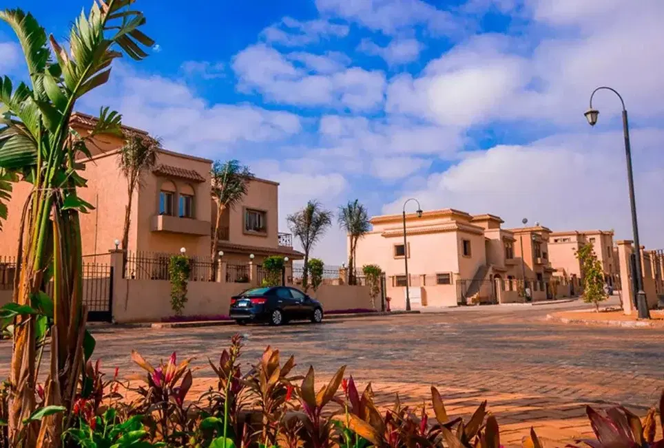 Stunning Twinhouse for Sale in Rayhana with 4 Bedrooms in 6th of October City by Egyptian Engineering Company