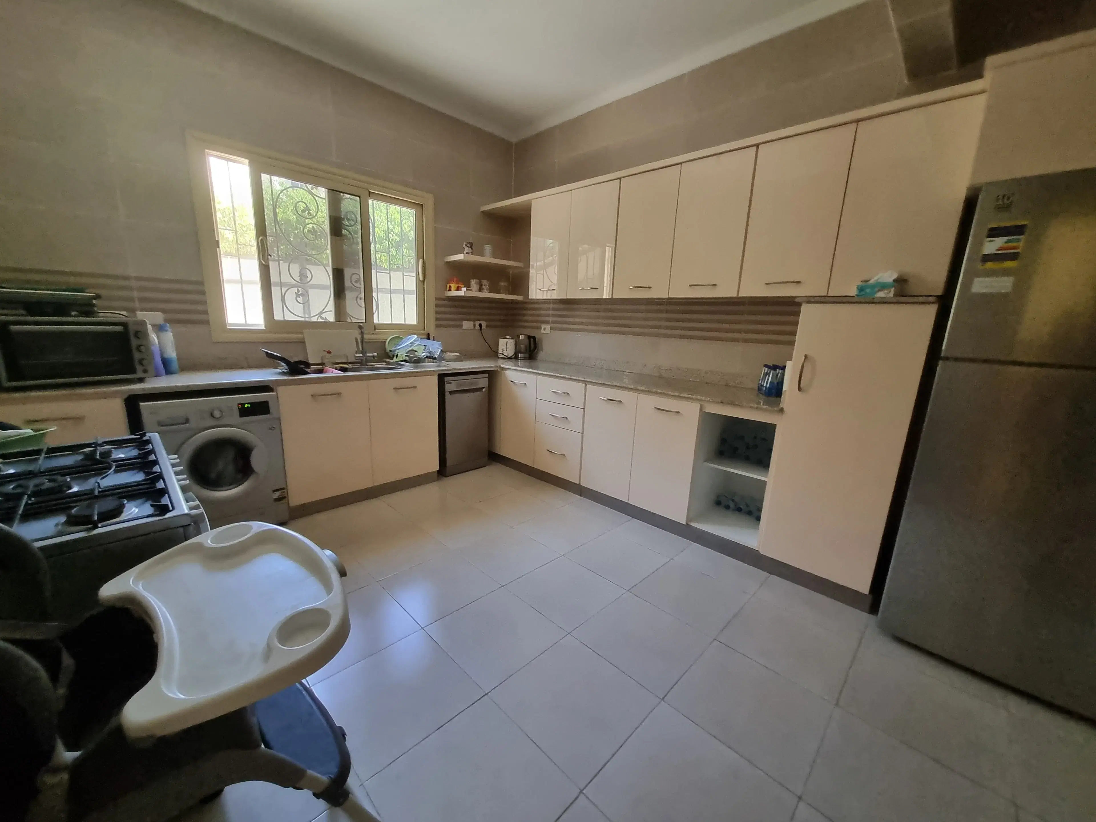 Stunning Twinhouse for Sale in Zayed 2000