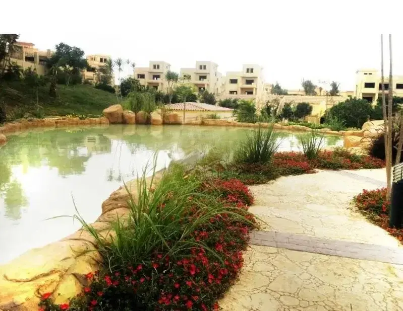 شقة رائعة للبيع في زيزينيا جاردنز