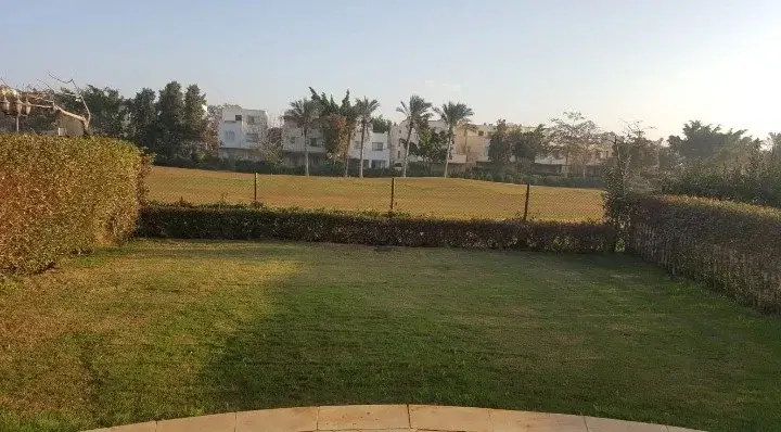 فيلا فاخرة للبيع في قرية ستيلا دي ماري، العين السخنة - 4 غرف نوم