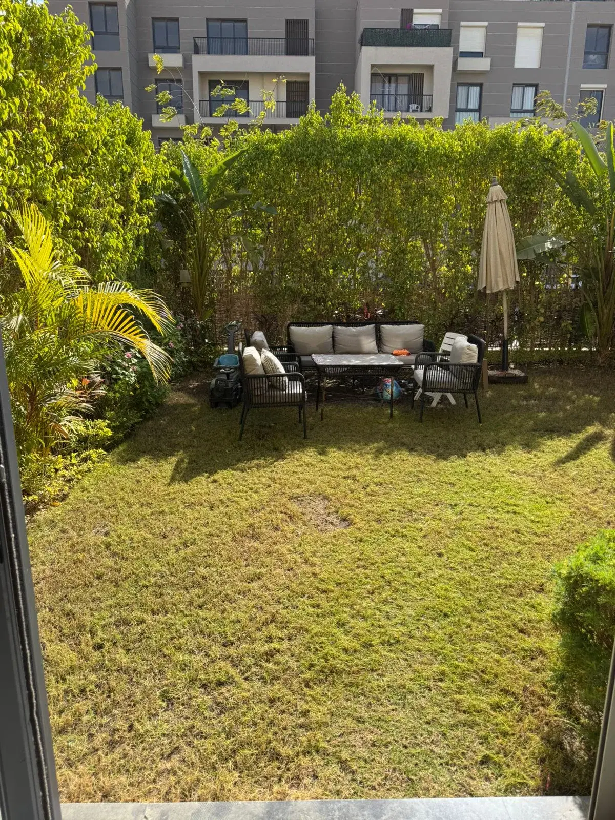 Stunning Middle Townhouse for Sale in SODIC East