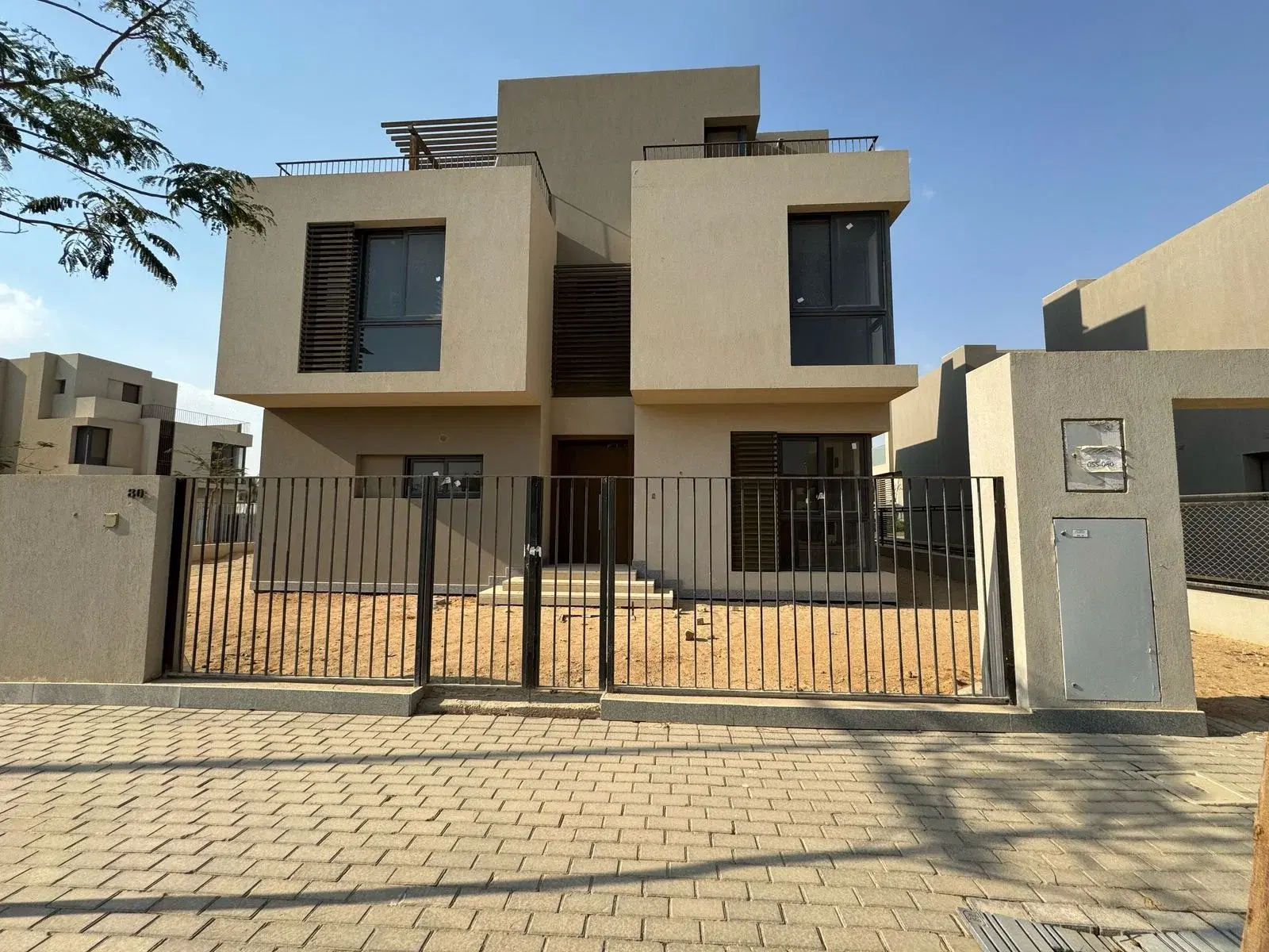 Stunning Villa for Sale in SODIC East with 4 Bedrooms in New Heliopolis