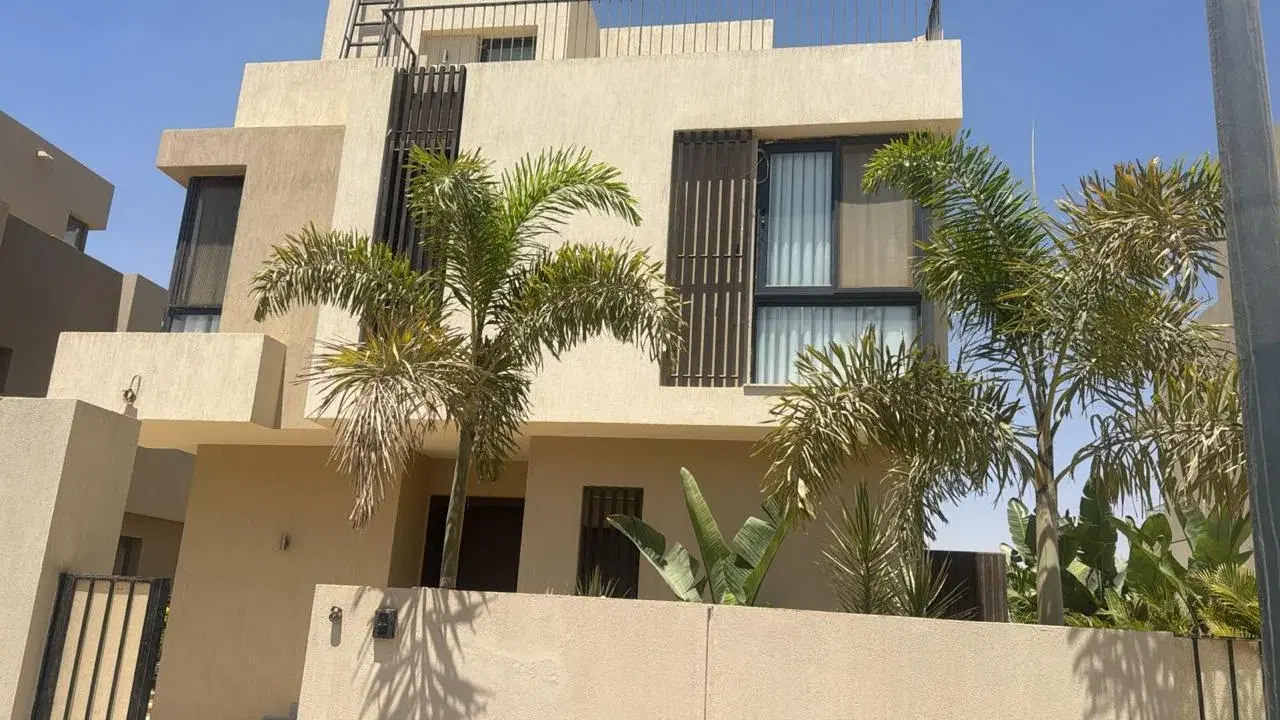 Stunning Villa for Sale in SODIC East, New Heliopolis - 3 Bedrooms