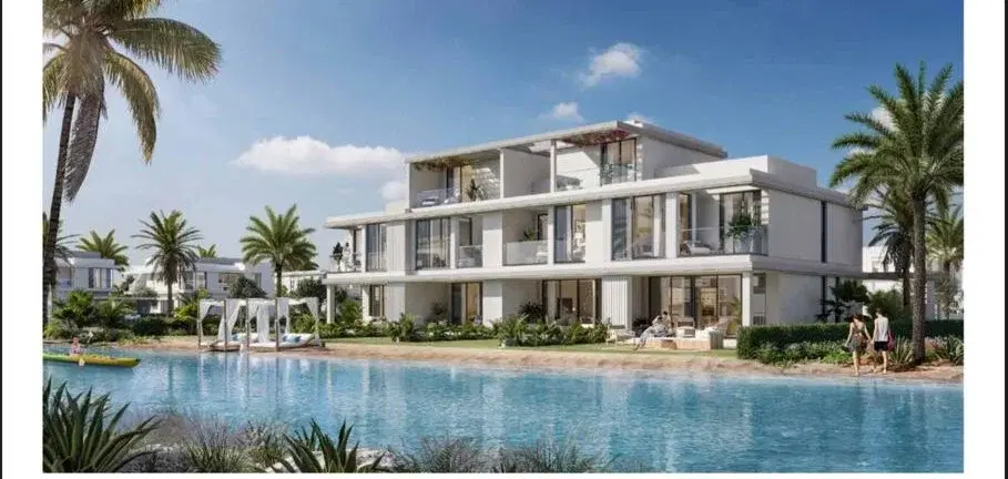Luxurious Townhouse for Sale in Soul
