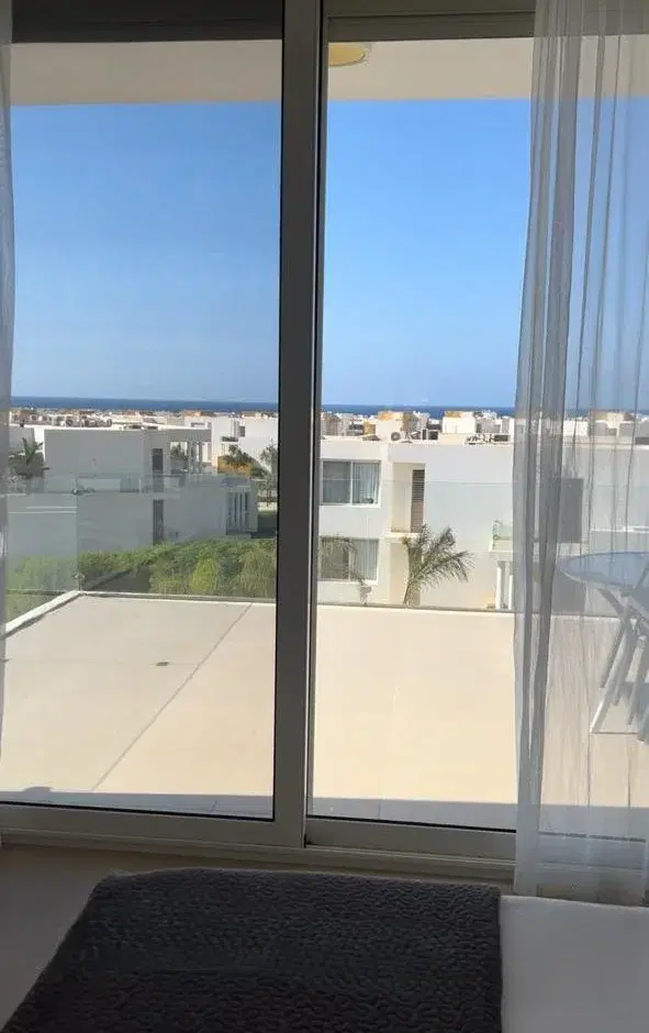 بنتهاوس للبيع في سيشل سيدي عبد الرحمن مع 5 غرف نوم من شركة جي للتطوير العقاري