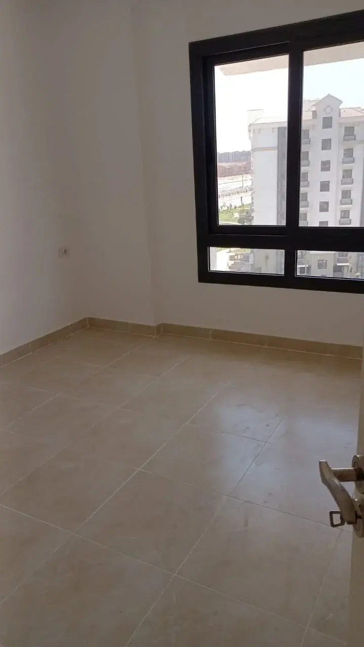 شقة رائعة للبيع في سيليا العاصمة الإدارية من طلعت مصطفى