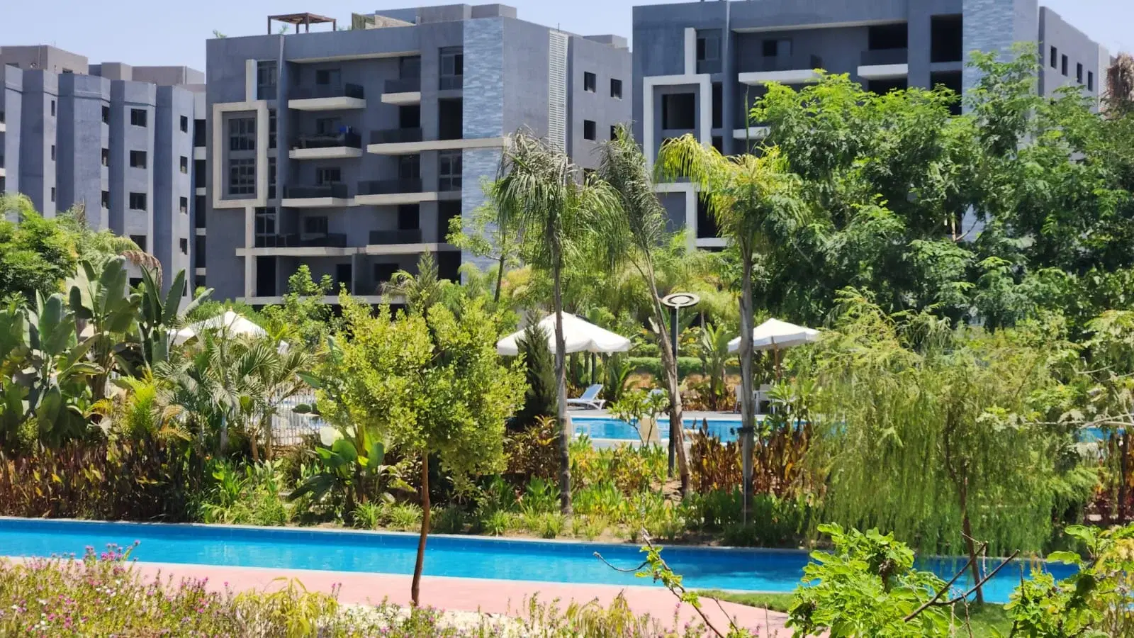 Stunning Apartment for Sale in Sun Capital