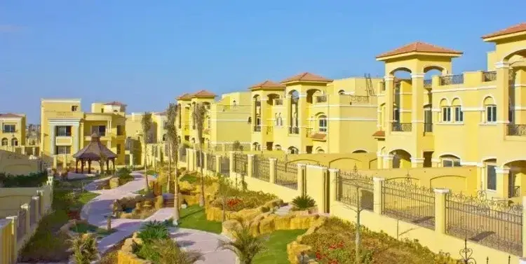 Stunning Twinhouse for Sale in Fountain Park