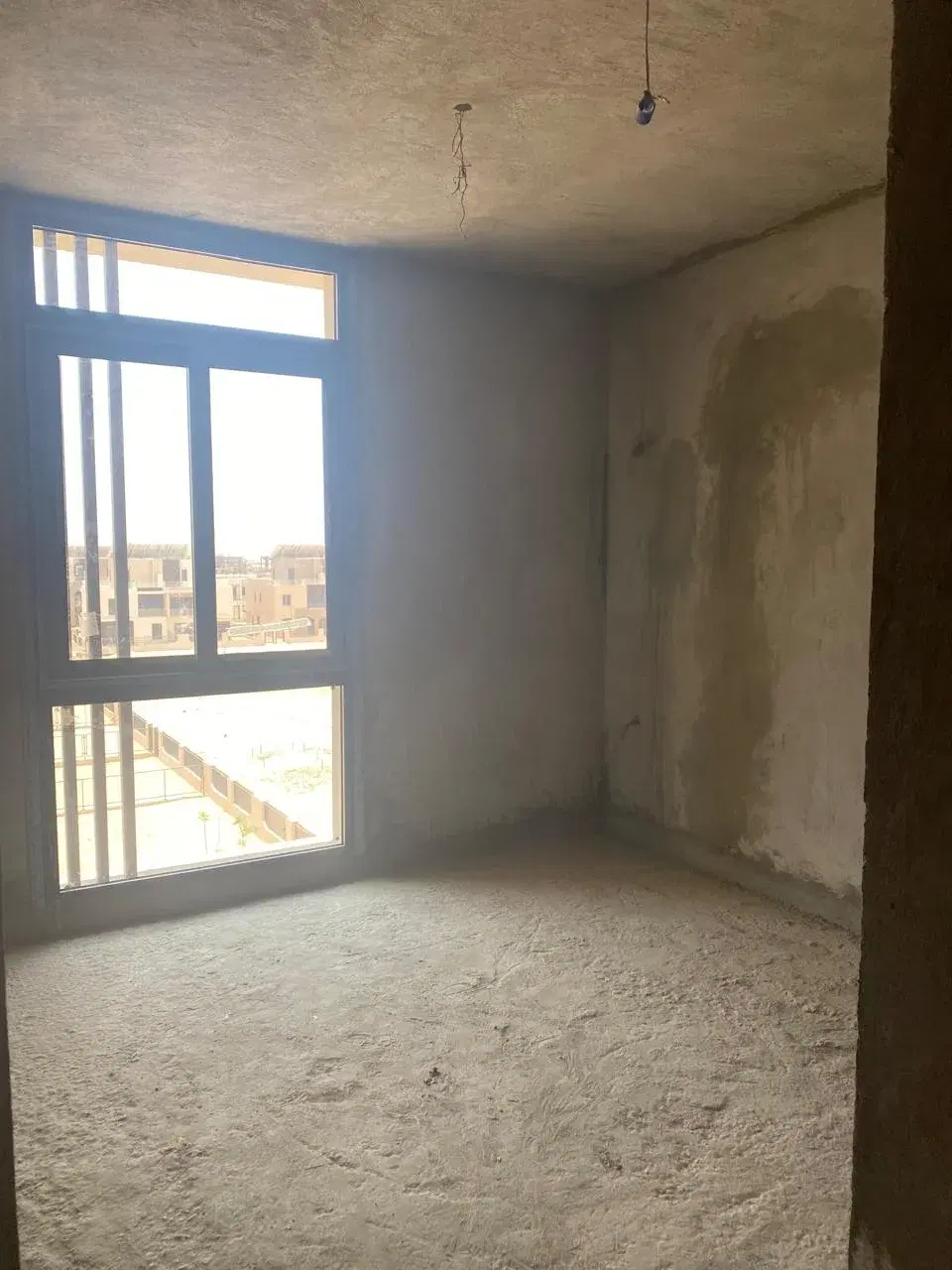 شقة مميزة للبيع في كمبوند فاي سوديك الشيخ زايد