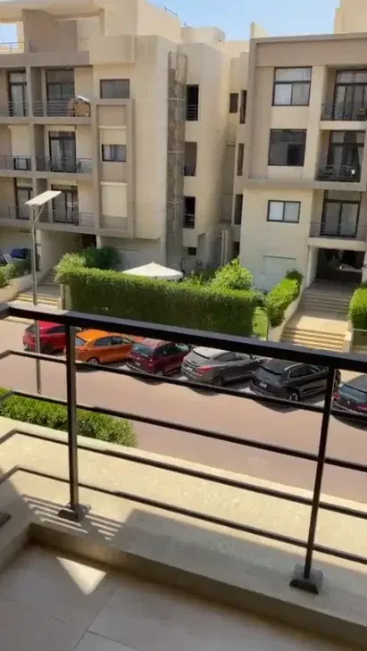 شقة أنيقة من غرفتين للبيع في كمبوند فيفث سكوير المراسم، التجمع الخامس