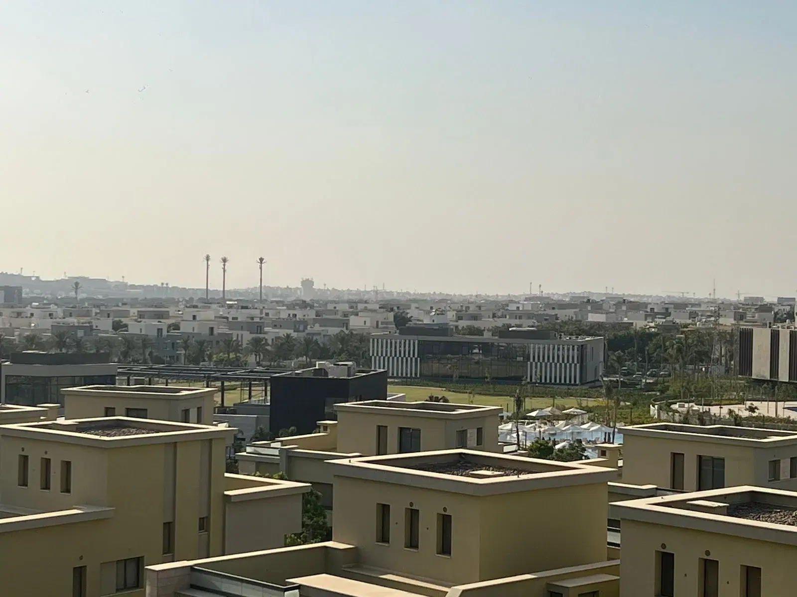 بنتهاوس أنيق للبيع في فيليت، المربع الذهبي من سوديك - 4 غرف نوم