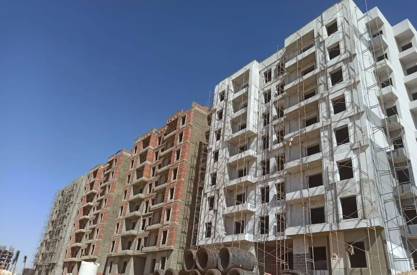 شقة للبيع في فينيا تتكون من 3 غرف نوم في العاصمة الإدارية الجديدة بواسطة جيتس للتطوير