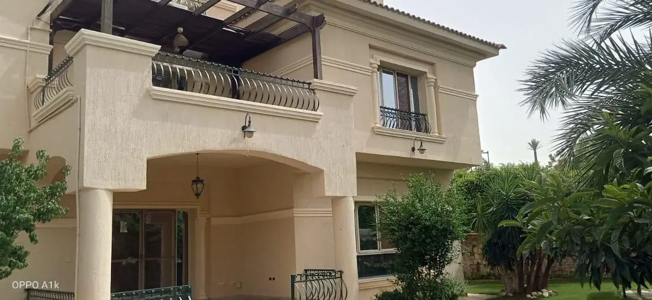 Luxury Villa for Sale in Katameya Hills