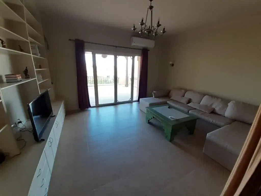 Luxury Villa for Sale in Katameya Hills