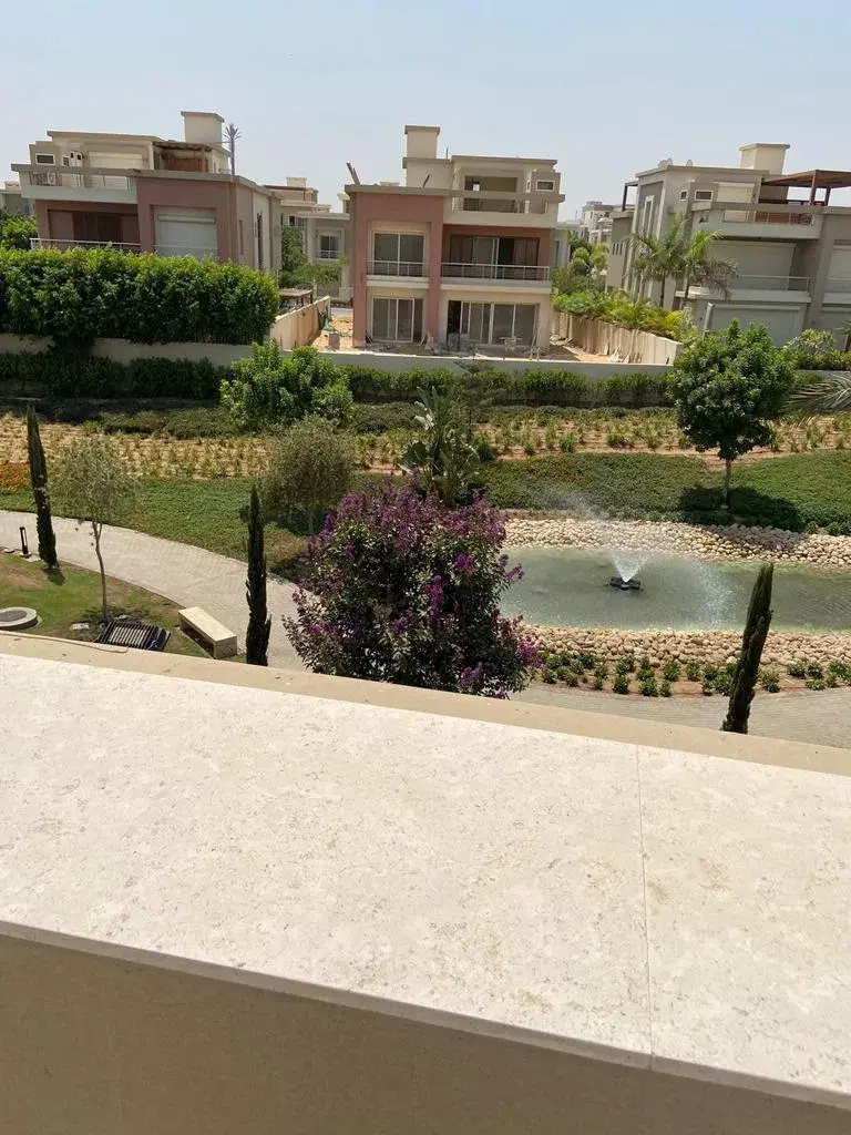 فيلا رائعة للبيع في كايرو فيستيفال سيتي القاهرة الجديدة من مجموعة الفطيم العقارية