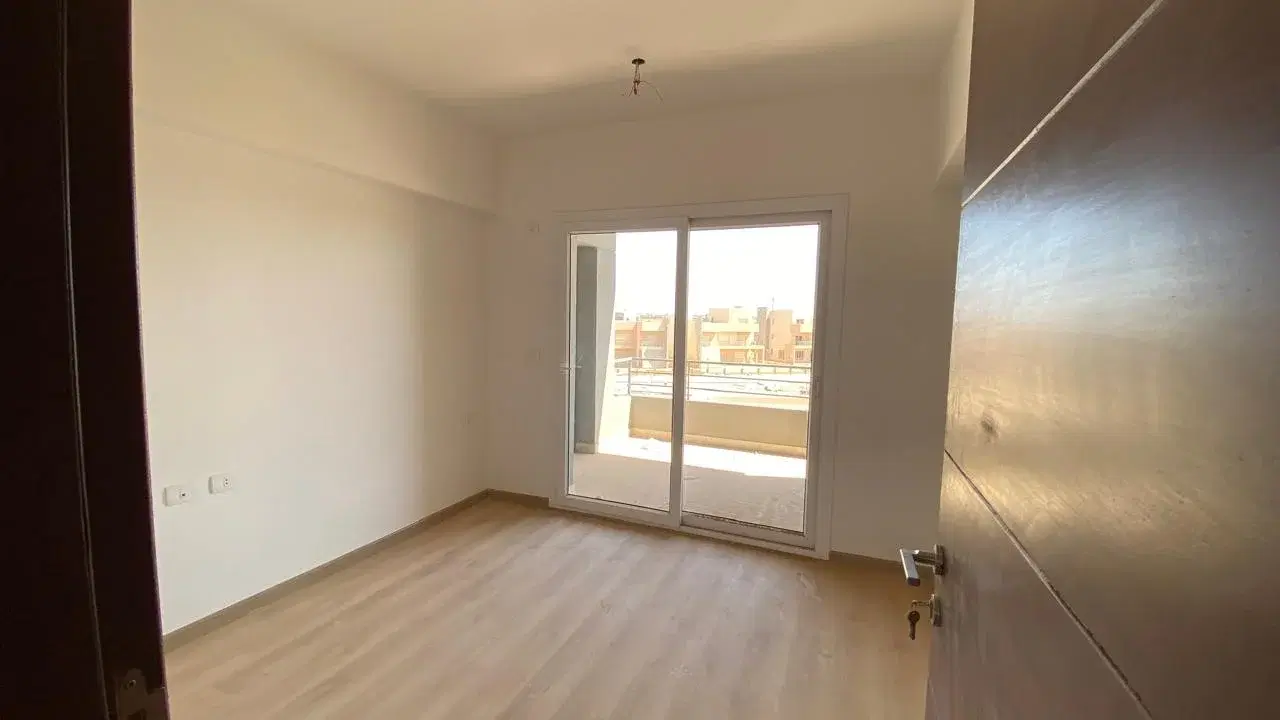 Stylish 3-Bedroom Apartment for Sale in Kayan