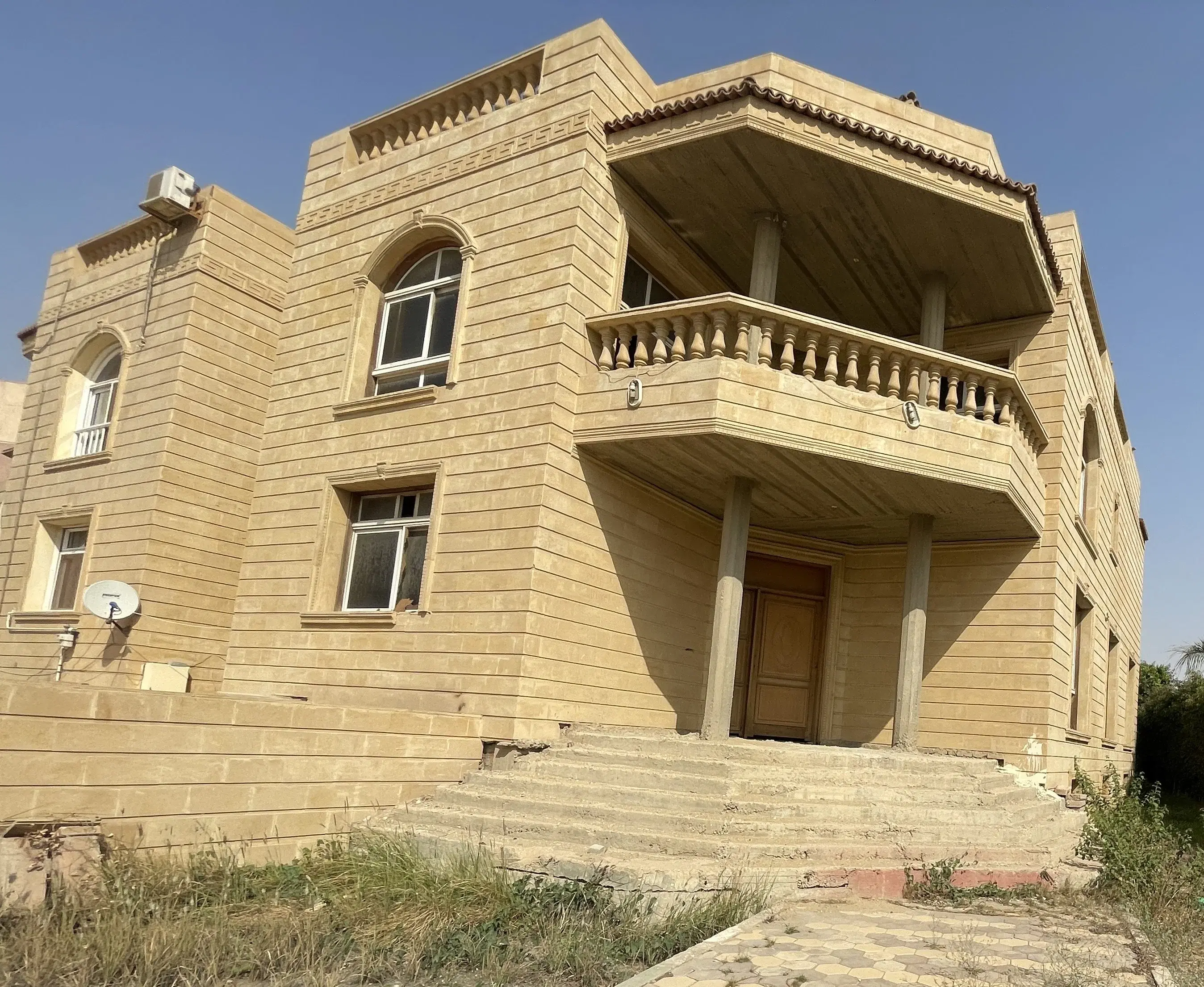 Stunning Twinhouse for Sale in La Rose, New Cairo - 4 Bedrooms