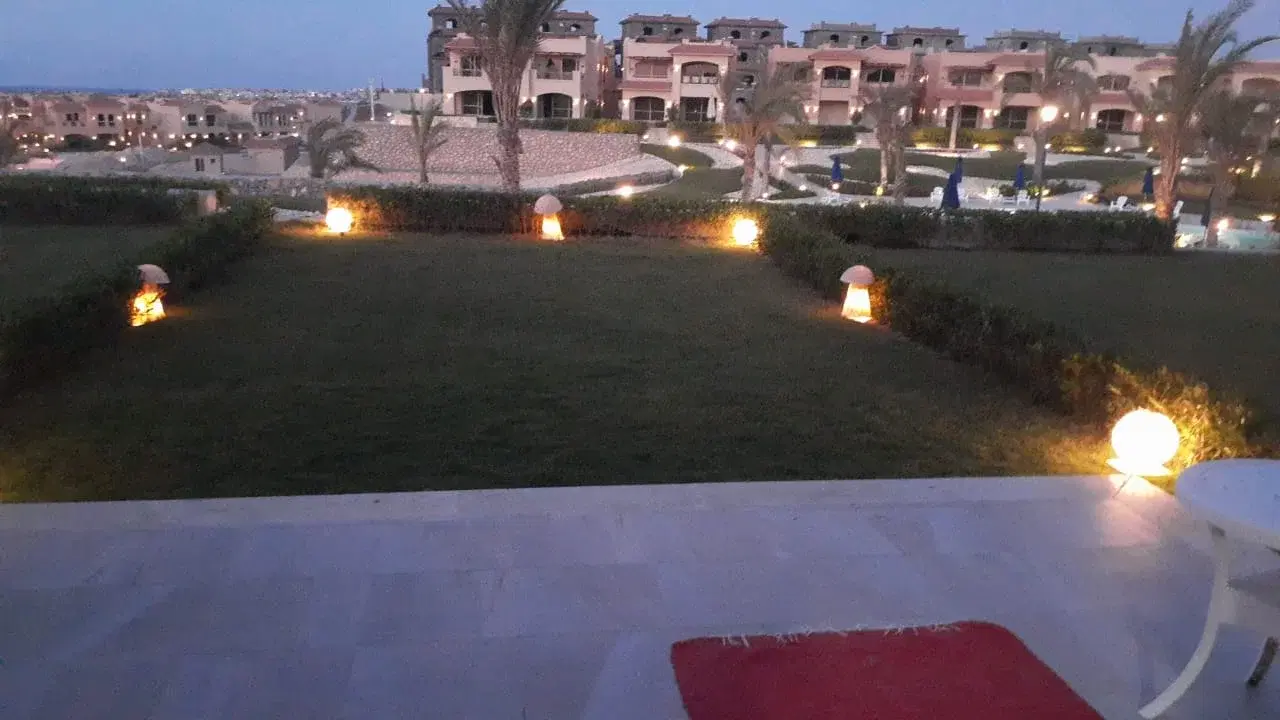 توين هاوس للبيع في لافيستا باي شرق، الدبّة من لافيستا للتطوير