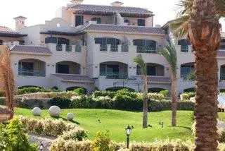 شاليه للبيع في لافيستا توباز، العين السخنة