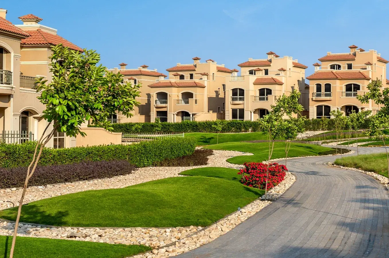 Elegant Townhouse for Sale in La Vista City